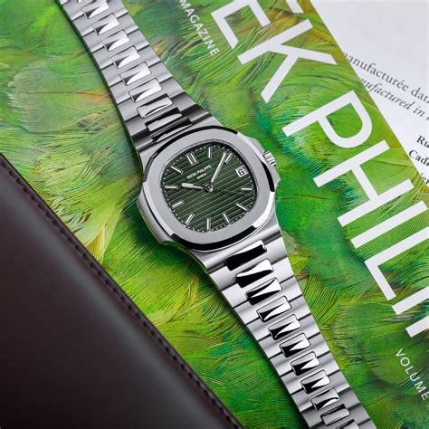 patek philippe 5711 platinum emerald green|Patek Philippe nautilus review.